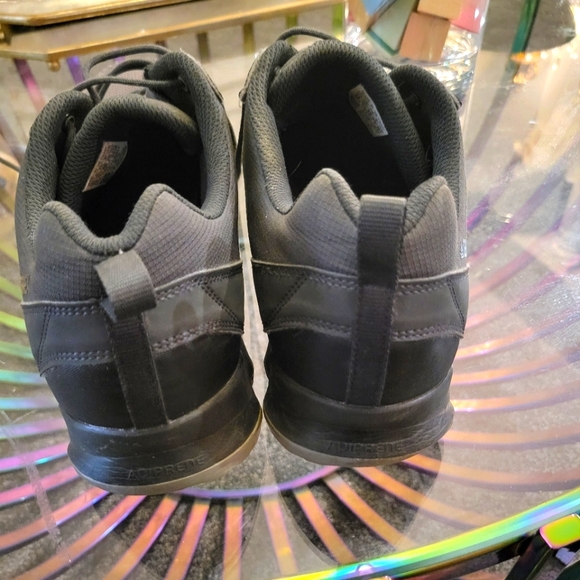 🏃♂️🌳🏔️Adidas terrex ax2r size 13 for men🏃♂️🌳🏔️ - Picture 3 of 5